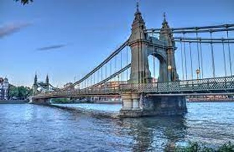 Hammersmith Bridge